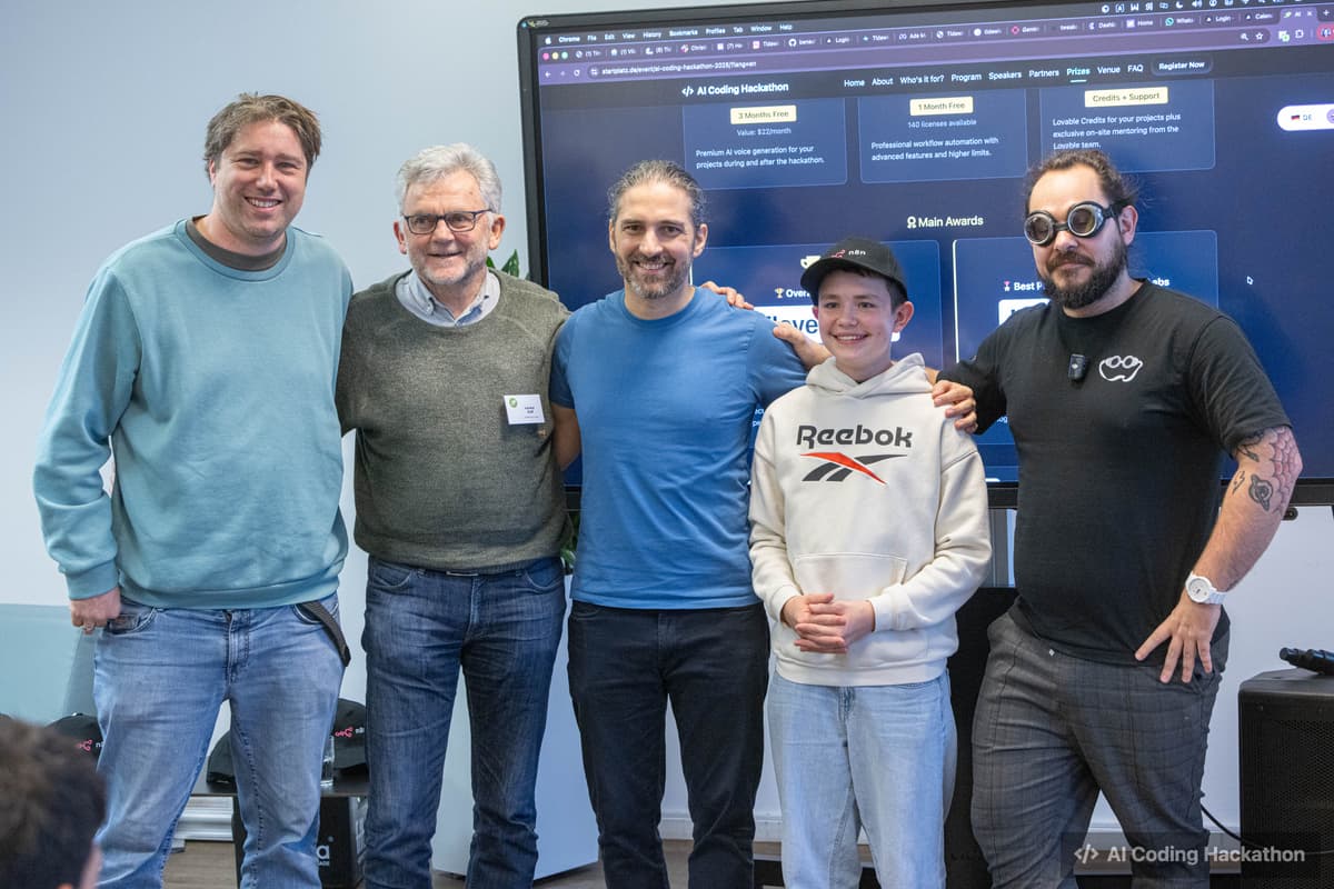 Final group photo of all participants